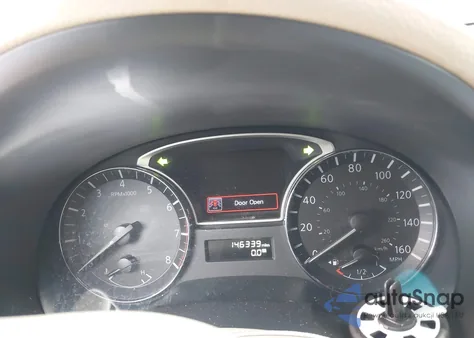 2015 Nissan Altima 2.5 S z USA, uszkodzony, nr VIN 1N4AL3AP4FC453009